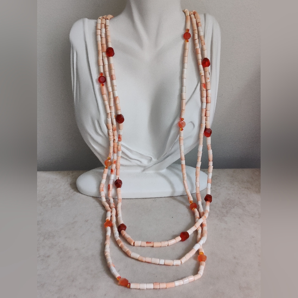 Vintage Conch Shell & Carnelian Necklace